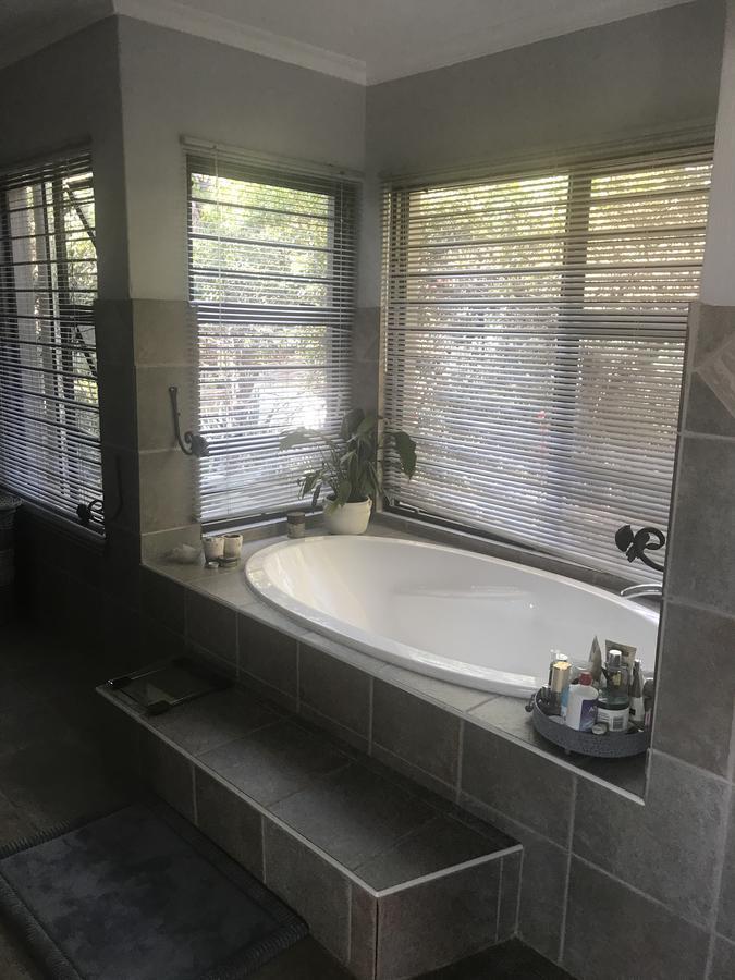 Koru Guesthouse Pretoria-Noord Εξωτερικό φωτογραφία